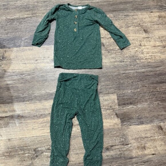 Lou Lou and Company 6-12 Month Pajama Set - Picture 1 of 7
